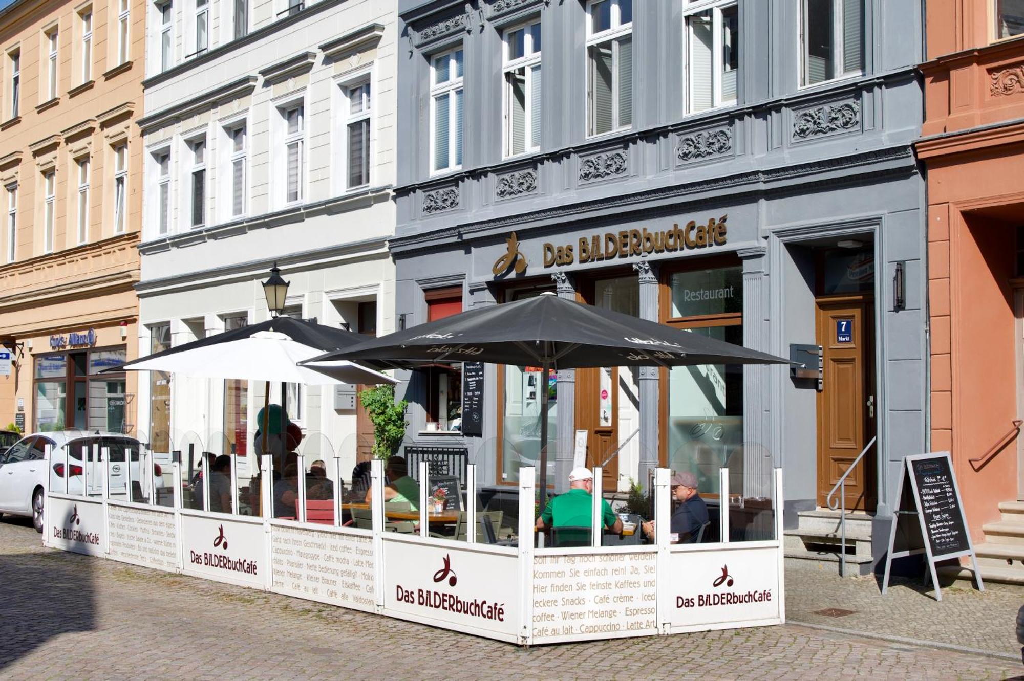 Das Bilderbuchcafe - Ferien - Apartment No 3 - Markt 7 Гафельберґ Екстер'єр фото