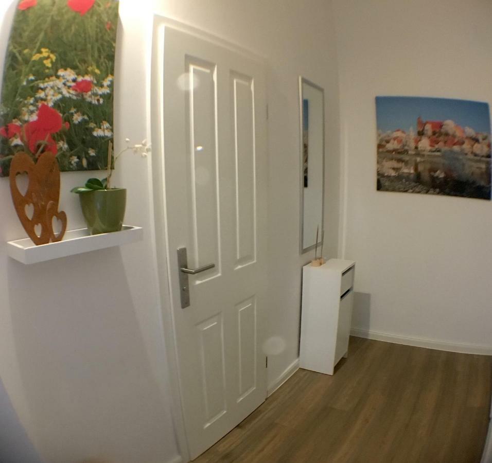 Das Bilderbuchcafe - Ferien - Apartment No 3 - Markt 7 Гафельберґ Екстер'єр фото