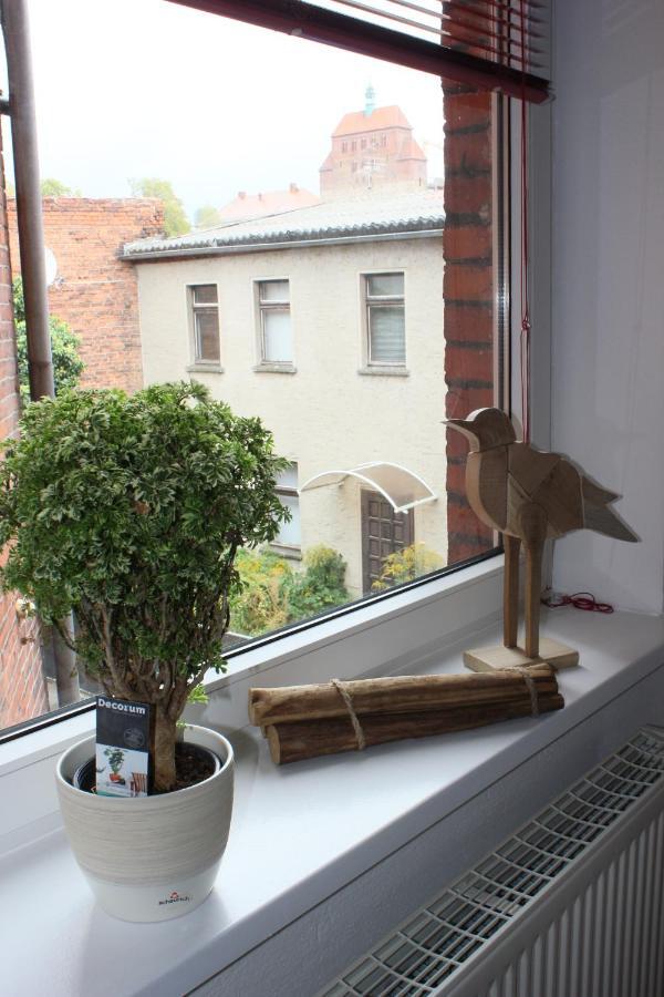 Das Bilderbuchcafe - Ferien - Apartment No 3 - Markt 7 Гафельберґ Екстер'єр фото